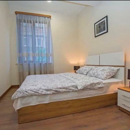 Boutique Apartment Yerevan Exterior photo